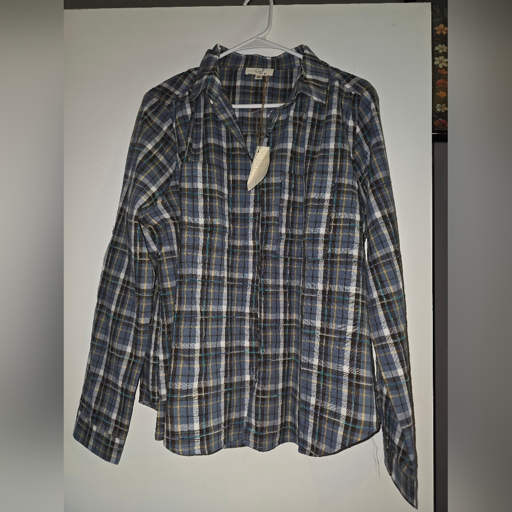 Easel Woman's Multicolor Plaid Button Down Shirt Size L